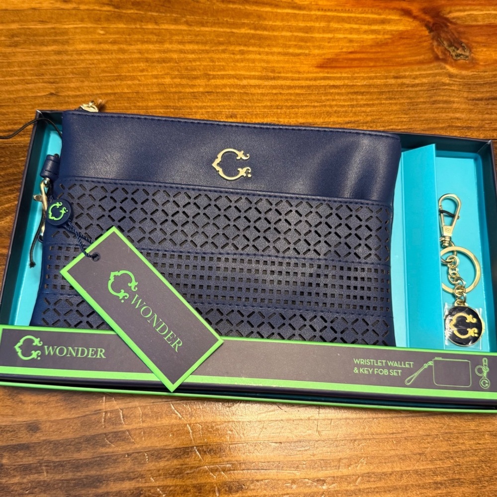 C. Wonder Wristlet Wallet & Key Fob Set Womens Navy Blue Laser Cut NWT